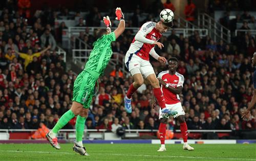 Arsenal vs Paris Saint-Germain