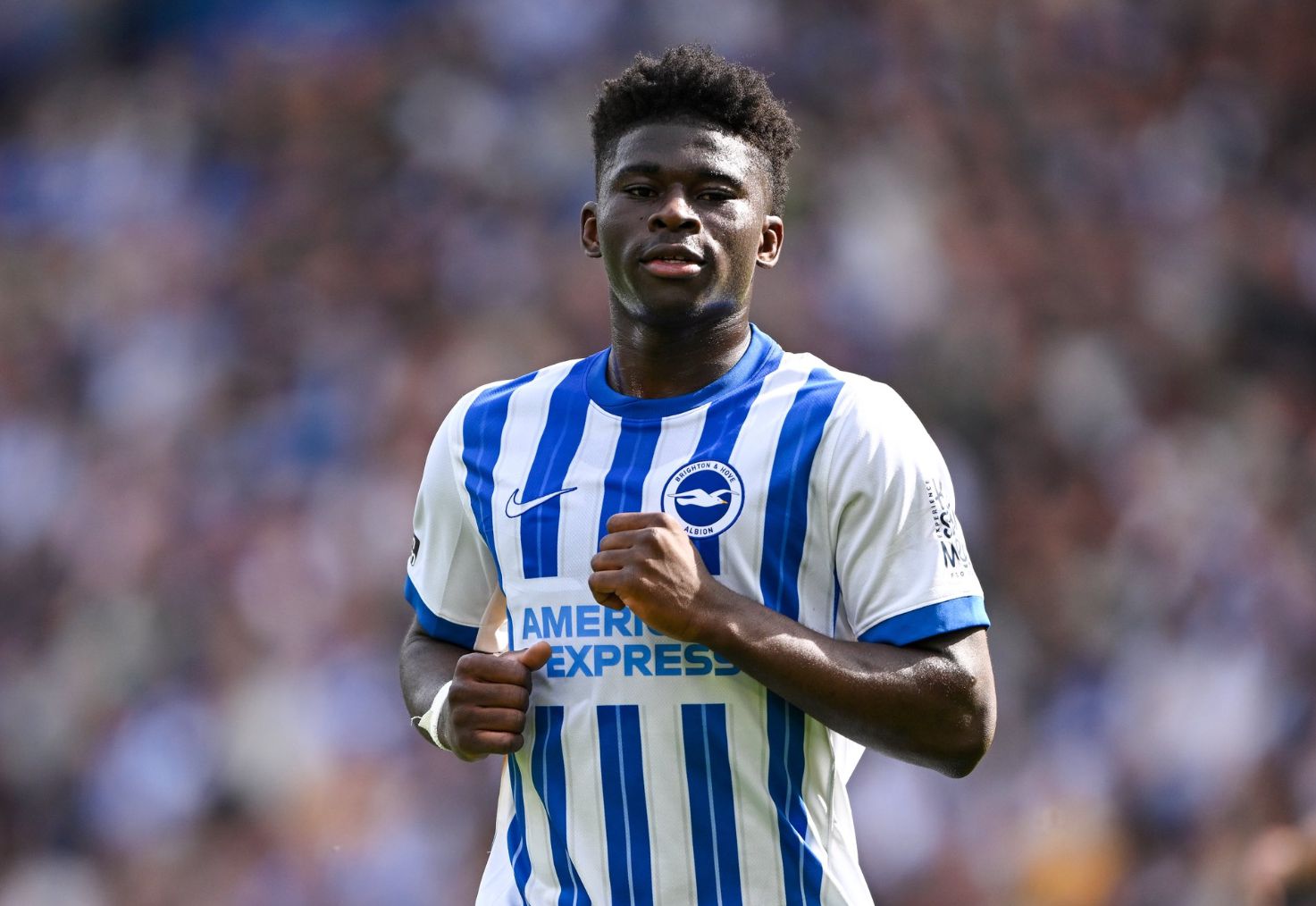 Baleba's statistics against Manchester United: 59 minutes in the starting game, pass and reception success rate 80.5%