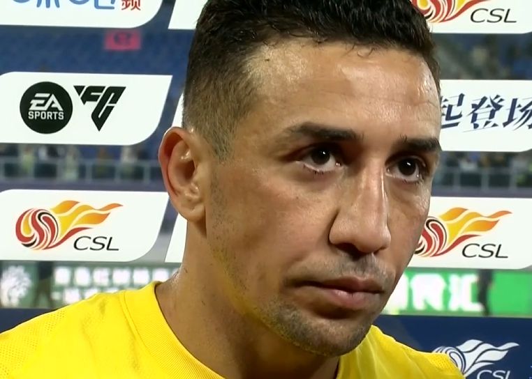 Davidson: The touchline kick that Chengcheng scored should have been a goal kick. It is a pity that they did not win the game.