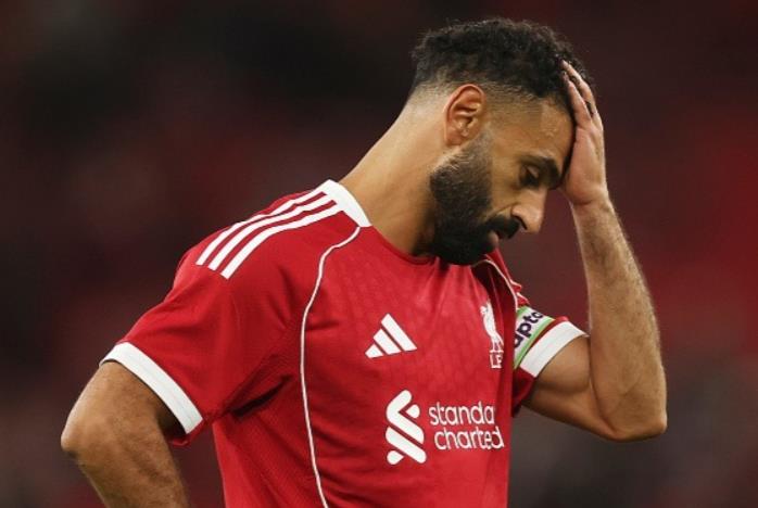 Carragher: If Salah doesn't return to defense, he shouldn't be allowed to start every game