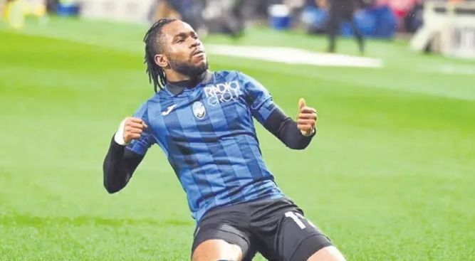 Turkish media: Galatasaray wants 40 million euros to bring in Lookman, Osimhen serves as lobbyist