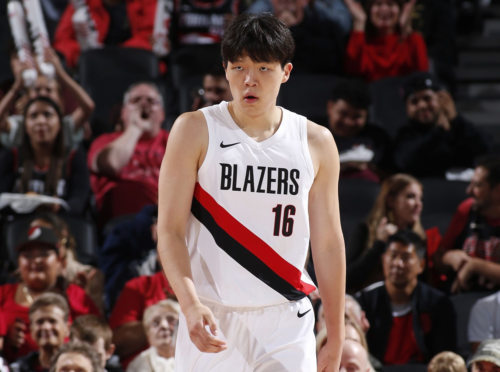 Newell: Yang Hansen and I don’t have many opportunities to play. We have to focus on practicing and polishing our skills.