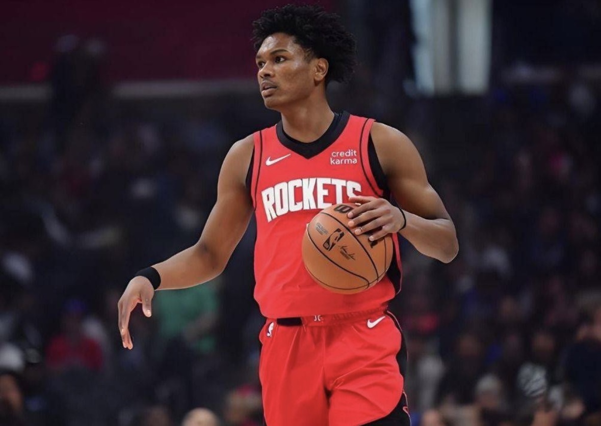 Continue the competitive status! Amen scored 8 of 14 in the half and scored 18 points, 6 rebounds and 4 assists.