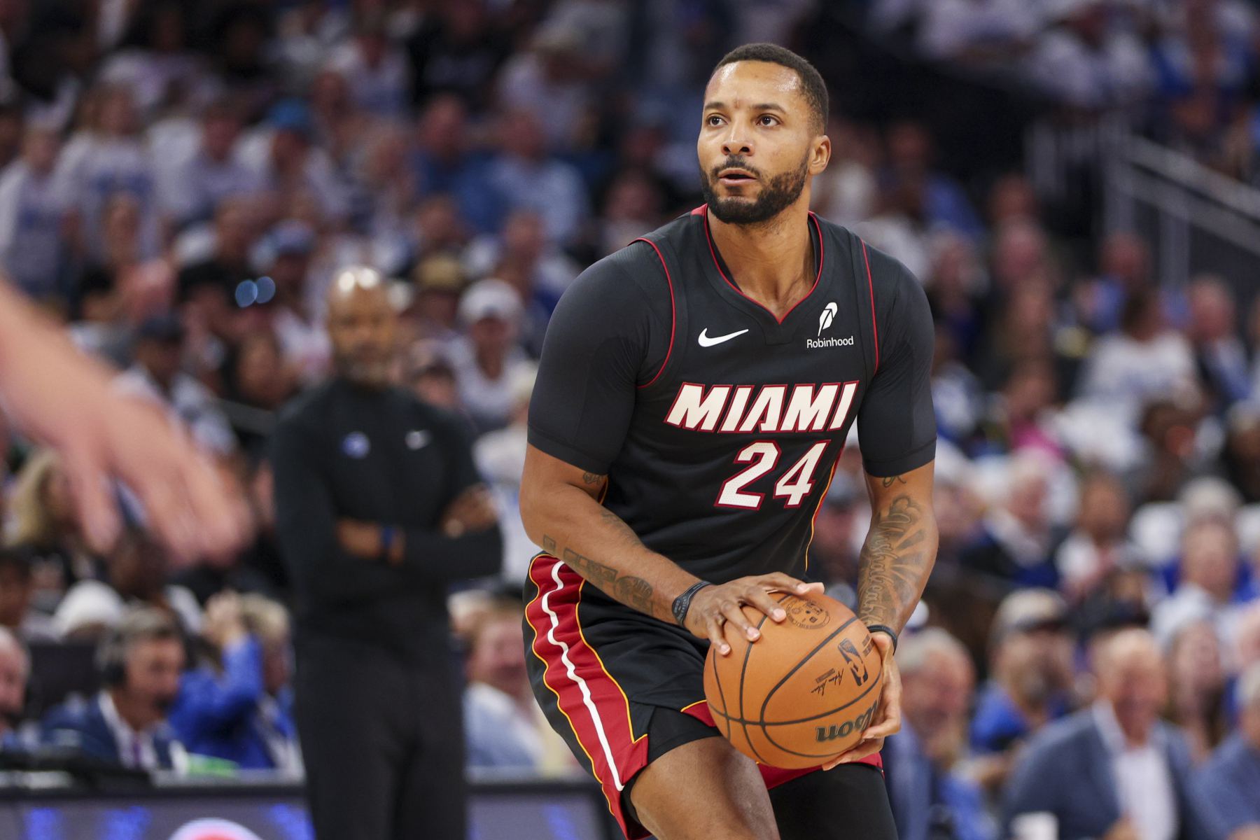 Powell scored 15 points & Ware scored 13 points. The two scored 28 points in half a game.